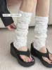 Calcetines de Estilo Japonés, Calcetines Apilados para Mujer, Calcetines Finos de Malla para Pantorrilla de Verano, Calcetines Grises de Media Pantorrilla, Calentadores de Piernas Y2K con Borde de Pompones