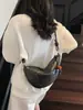 Bolsa Croissant Trançada para Mulheres 2026 Novo Estilo Elegante e Estiloso Bolsa de Ombro Transversal Feminina Formato de Croissant