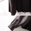 Chaqueta de piel de oveja de marca de diseñador, modelo nuevo 2026, elegante diseño de bolsillo de doble capa, chaqueta de cuero versátil para mujer, moderna