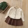 Suéter Básico Infantil 2025 Outono Novo Conjunto Fofo de Duas Peças para Menininhas Suéter de Gola Redonda para Meninas Conjunto Espesso