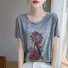 Camiseta de Tricô Curta com Gola Redonda Estilo Chinês, Nova Coleção Verão 2026 para Mulheres com Estampa de Atriz, Blusa Básica Pulôver Solta