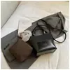 Bolsas de Mão Foscas de Alta Qualidade para Outono e Inverno Femininas 2025 Nova Moda Bolsa de Ombro para o Dia a Dia Estilo Estrangeiro Versátil Bolsa Transversal
