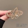 Broche Borboleta com Estilo de Luxo Leve, Nicho e Minimalista de Alta Qualidade, Usado como Alfinete de Roupa para Ternos, Acessório de Moda com Pérolas