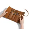 Nueva Bolsa de Lápices de Viaje de Amazon Cuero Crazy Horse Enrollable Caja para Bolígrafos Lápices Bolígrafos Portabolígrafos de Artista Cuero Genuino
