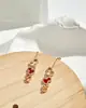 Brincos de Cabacinha Kirin Banhados a Ouro Rosé 18K Versão V-Gold de Alta Qualidade Ágata Vermelha Incrustada com Diamantes, Brincos de Luxo Leve
