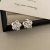 Pendientes de Flor de Camelia de Plata de Ley S925, Estilo Hada Suave de Verano, Flores Tridimensionales, Pendientes de Diseño de Nicho Exquisitos y de Moda