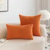 Funda de almohada de pana a rayas de color sólido transfronteriza para sofá de sala de estar, funda de cojín de costura simple y moderna, sin relleno