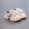 Tênis de Moda Versátil para Meninas Outono 2025 Novo Laço Sapatos Casuais Esportivos para Crianças Maiores Sapatos de Corrida Antiderrapantes