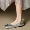 34-43 Tamanho Grande Sapatos Baixos Super Macios Sapatos de Couro Pequenos Estilo Novo 2025 Salto Baixo Sapatos Femininos Sapatos de Menina Versátil