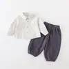 Conjunto de Dos Piezas de Camisa con Cuello para Bebé Primavera y Otoño Estilo Coreano Simple Pantalones de Linterna con Puño para Niños y Niñas Bebés para Niños Pequeños