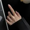 Anillo Azul Claro para Mujer, Exquisito y Elegante, Lujo Ligero, Versátil, Moderno, Creativo, Dulce, Anillo Abierto, Anillo de Índice de Nicho