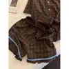 Pijama Retro Estilo Nuvem Algodão Xadrez Marrom com Gola Peter Pan de Renda Azul, Conjunto de Shorts de Manga Curta, Adequado para Uso Diário como Pijama