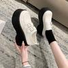 Mocasines pequeños de suela gruesa con diseño de muffin para mujer, nuevos zapatos de cuero pequeños con hebilla doble y estilo británico para todo tipo de combinaciones, invierno 2024 para mujer