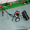 Máquina Cardadora Manual de Producción de Shandong Máquina Fregadora de Arena de Empuje Manual Máquina Cardadora de Césped Artificial Imagen