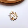 Accesorios de joyería con baño de oro de cobre de 18k de alta retención de color, colgante, collar, pulsera, pendientes con microincrustaciones de circonita, materiales hechos a mano para DIY