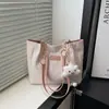 Bolso de gran capacidad para la axila, Nuevo bolso de moda elegante e informal Invierno 2025, Textura simple, Bolso tote para mujer