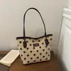 Bolsa Grande Capacidade Transfronteiriça Feminina Outono 2026 Nova Versátil Moda Ombro Único Tendência Trabalho Retro Casual Bolsa Tote