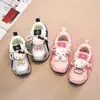 Tênis Esportivo Infantil Malha 2026 Novo Estilo Coreano Sapatos Casuais para Meninos Respirável Solado Macio Crianças Pequenas, Médias e Grandes Sapatos Casuais para Estudantes