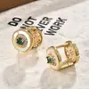 Brincos de Zircônia de Alta Qualidade Estilo Palácio Retrô, Brincos de Moda de Luxo Leve, Acessórios de Orelha Versáteis de Concha Branca Natural Simples