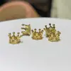 Proteção de cor alta acessórios de coroa de diamante dourado acessórios de contas pingente DIY pulseira contas acessórios de vídeo Hua Tuo