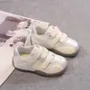 Nuevos Zapatos Casuales de Velcro para Niños Otoño 2026, Tenis Ligeros para Niños, Zapatos Planos Versátiles para Niñas, Modernos