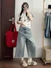 Jeans Acampanados Cortos de Color Claro para Mujer, Estilo Delgado de Verano, Nuevo Modelo 2026, Cintura Alta, Corte Holgado, Tallas Grandes, Pantalones Rectos por Encima de la Rodilla