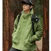 Chaqueta Casual Nueva para Senderismo al Aire Libre 2025, Chaqueta Holgada a Prueba de Tres Elementos, Marca de Moda Chaqueta Sencilla de Primavera y Otoño