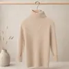 Suéter de cuello alto para niños para otoño e invierno, top de punto acanalado ajustado para bebés, camiseta interior elástica versátil para niños pequeños y niños pequeños