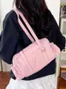 Bolsa Baguete Pequena Simples Leve Feminina 2026 Novo Estilo Tendência Nicho Leve Doce Cool Bolsa de Ombro Bolsa Simples de Axila