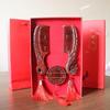 Pente Nupcial de Pau-Rosa Dote de Casamento Conjunto Dragão e Fênix Esculpido Lembrancinha de Casamento Pente Par de Palavras Felizes Vermelho Atacado