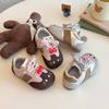 Tenis estilo coreano para niñas 2025 Primavera y Otoño Nuevos Zapatos para niños Suela suave Zapatos de tablero Zapatos casuales de suela suave para bebé