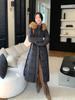 Estilo Nuevo Invierno 2026 Abrigo Largo de Algodón para Mujer, Chaqueta Gruesa de Algodón por Encima de la Rodilla, Moda Abrigo de Algodón con Capucha Ajustable a la Cintura, Ropa de Abrigo de Moda
