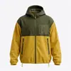 Chaqueta de trabajo con capucha verde militar personalizada de fábrica para hombre, con bordes crudos y múltiples bolsillos, con un diseño desgastado y moderno