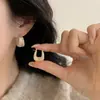 Brincos Vintage Cor Marrom Maillard para Mulheres, Novos Brincos Argola Populares 2026, Acessórios de Orelha Elegantes de Luxo Leve para Outono e Inverno