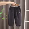 Pantalones para Niños 2026 Otoño Nuevo Estilo Ropa de Otoño para Niños Elegantes Pantalones Jogger Casuales de Primavera y Otoño Venta al por Mayor