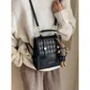 Mochila de diseño de nicho, mochila de moda para mujer, mochila escolar portátil de estilo coreano, mochila de viaje retro