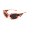 Gafas de Sol de Tecnología Futura Cyberpunk Personalidad Europea y Americana Forma Cóncava Gafas de Sol con Forma de Viento Moda Gafas de Sol para Hombres y Mujeres