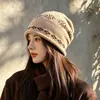 Novo Chapéu de Tricô com Barra Rebatida Jacquard Fair Isle Versátil para Outono Early para Mulheres Quente Versátil Afina o Rosto Chapéu de Lã