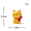 Micro-paisagem criativa fofo animal de estimação amarelo gato da sorte estatueta DIY acessório de decoração ornamento mini de mesa