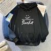Sudadera con capucha de terciopelo de otoño e invierno de nueva llegada transfronteriza para mujer talla grande estudiante holgada con estampado de letras uniforme de clase top chaqueta