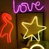 Luzes LED Neon Romântico ins Menina Coração Quarto Luzes Decorativas Ornamentos Geométrico Styling Luzes Atmosfera Romântica Internet Celebridade