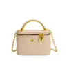 Bolsa Balde Fashion Retro Feminina 2026 Nova Pequena Estilo Chanel Acolchoada com Diamantes Corrente Bolsa de Ombro Único Versátil Bolsa Transversal