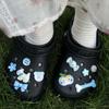Ins Botón de Corazón Azul Cachorro Agujero Zapato Accesorios de Joyería Lazo Azul Hueso Flor de Zapato DIY Hebilla de Zapato