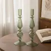 Candelabro de vidro verde estilo vintage, adequado para mesas de jantar em casa, criando uma atmosfera romântica, ideal para casamentos, pousadas e quartos modelo como ornamentos decorativos.