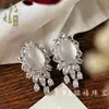 Aretes minimalistas con incrustaciones de circonita, calcedonia natural, ágata de calabaza verde translúcido y colgante de seguridad, mismo estilo que se ve en Xiaohongshu