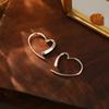 Bajo el Árbol Banyan Pendientes de Plata S999 2024 Nuevos en Forma de Corazón para Mujer, Ganchos para Orejas de Estilo Minimalista, Accesorios de Moda Únicos y Versátiles