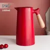 Hervidor Aislado Estilo Europeo de 1L Botella de Agua Caliente para el Hogar Botella Aislada Mango de Madera Gran Capacidad Hervidor de Agua Caliente