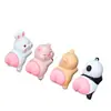 Adornos para coche en línea rojo caricatura lindo Q juego trasero muñeca consola central del coche juguete de descompresión decoraciones de animales
