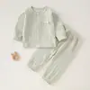 Conjunto de Algodão Puro Jacquard com Gola Alta para Bebê Sem Costura Classe A Roupas e Calças de Outono Conjunto de Duas Peças Unissex para Recém-Nascido Roupa Íntima 100% Algodão