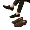 Zapatos de cuero para hombre estilo japonés simple de gamuza, slip-on de verano, mocasines británicos esmerilados